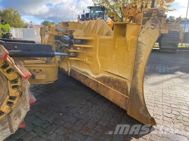 CAT D 5 LGP MIETE / RENTAL (12001906) Kāpurķēžu buldozeri