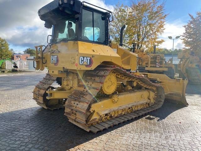 CAT D 5 LGP MIETE / RENTAL (12001906) Kāpurķēžu buldozeri