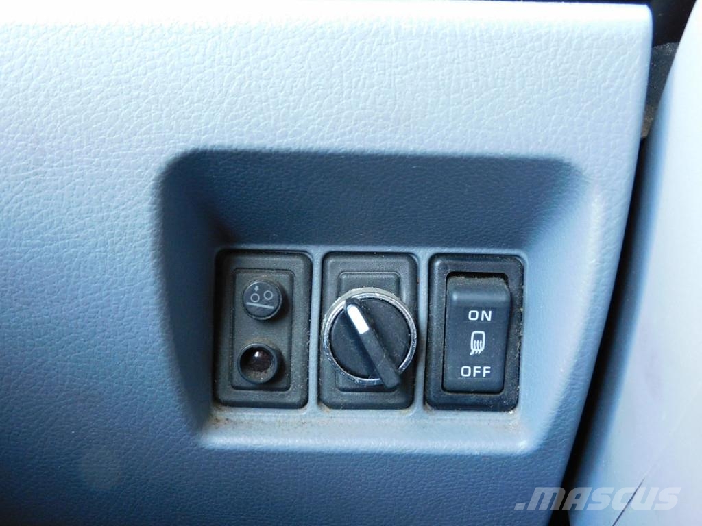 Mitsubishi Canter 3C15 3.0 DI 335 CLICKSTAR! 2340 KG LAADVERM أخرى