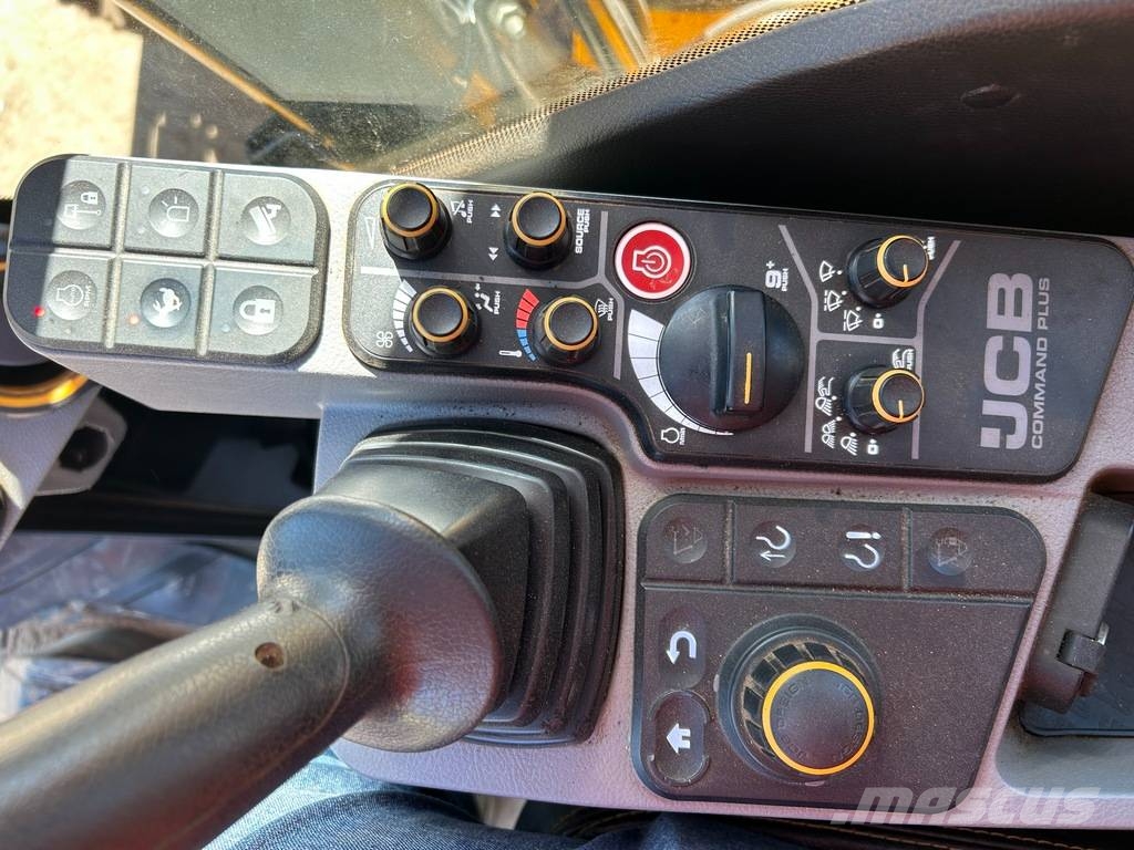 JCB 140X LC Pásové rýpadlá