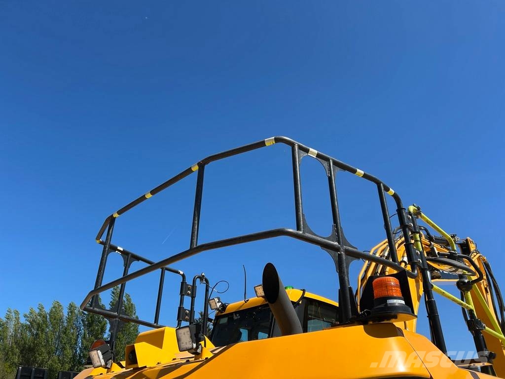 JCB 140X LC Pásové rýpadlá
