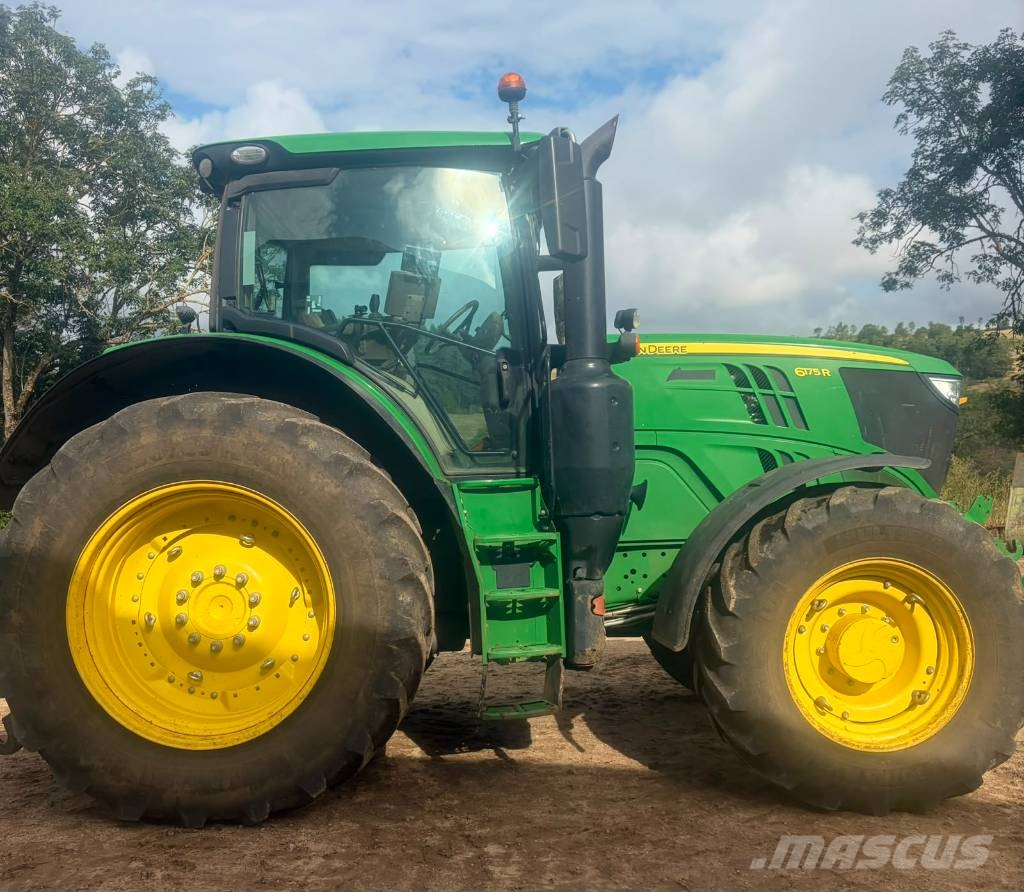 John Deere 6175 R Traktorit