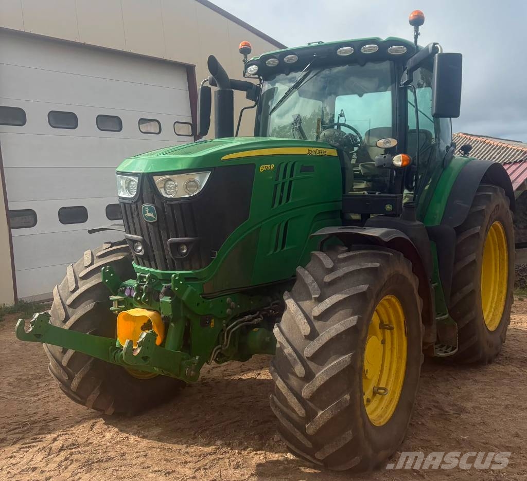 John Deere 6175 R Traktorit