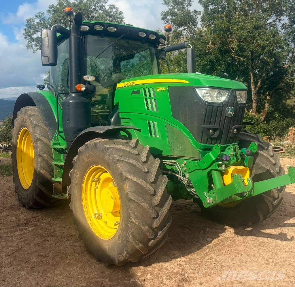 John Deere 6175 R Traktorit