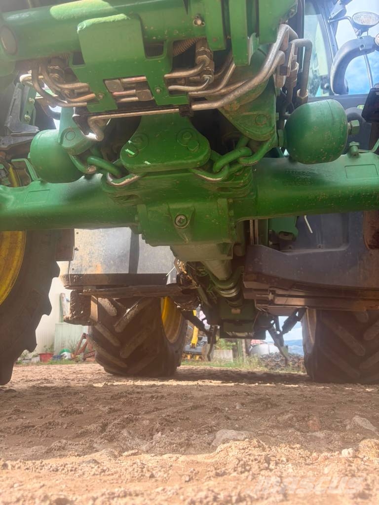 John Deere 6175 R Traktorit