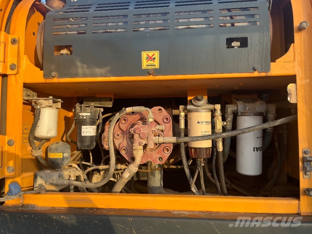 Hyundai HX 330 L Bageri guseničari
