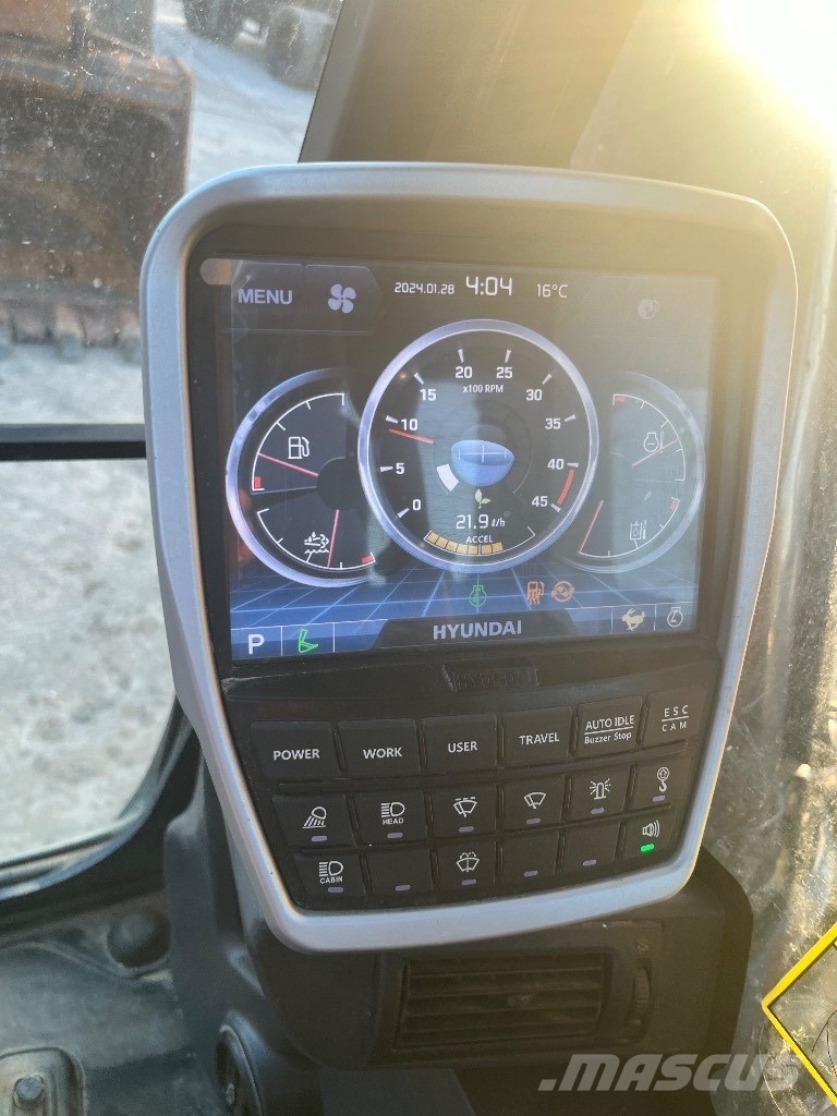 Hyundai HX 330 L Bageri guseničari