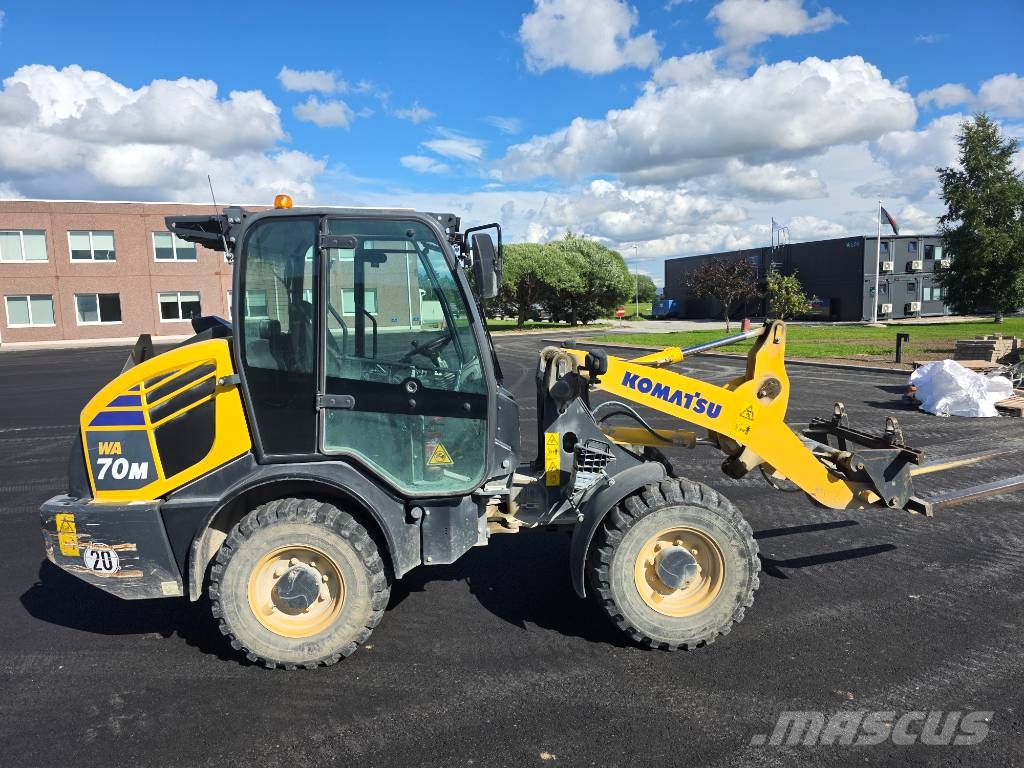 Komatsu WA 70 M-8 Cargadoras sobre ruedas