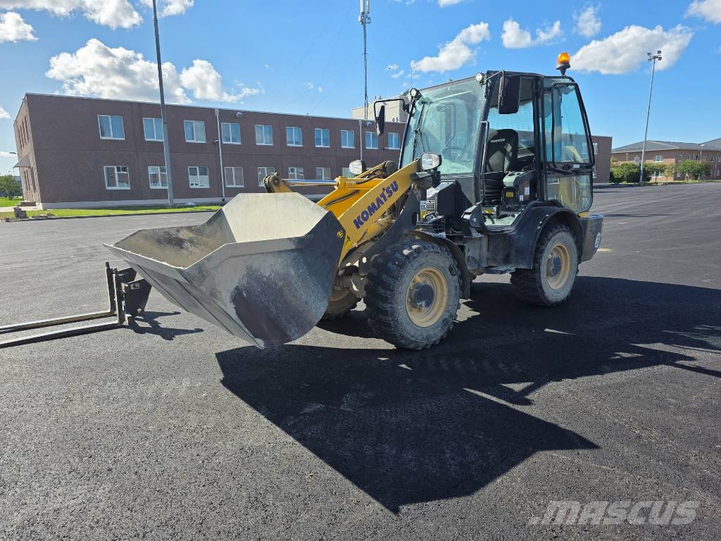 Komatsu WA 70 M-8 Cargadoras sobre ruedas