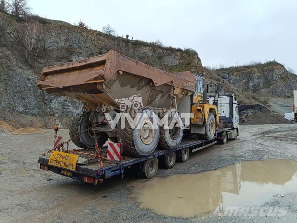Komatsu HM300-2 연결식 홀러