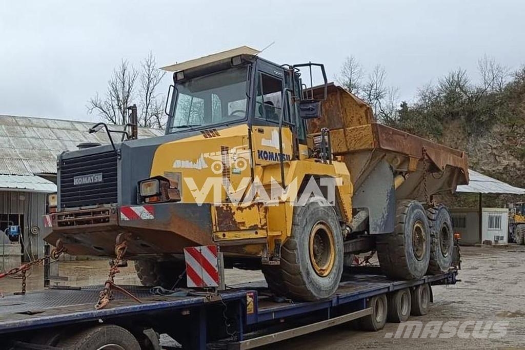 Komatsu HM300-2 연결식 홀러