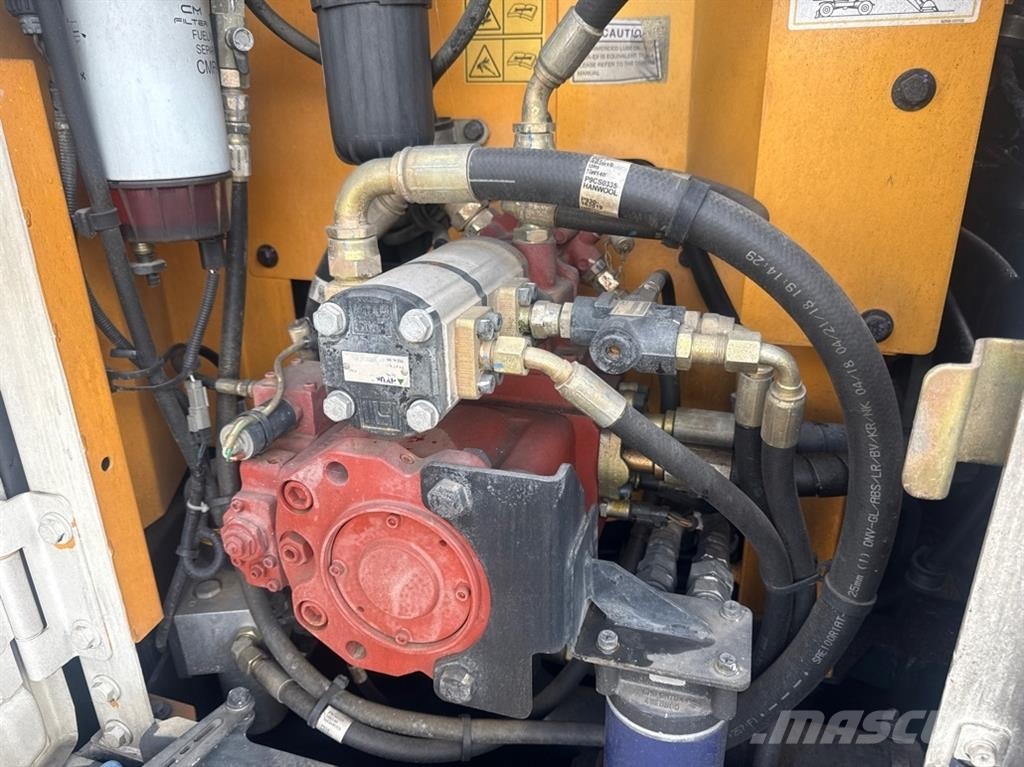 Hyundai HW140 - Brandschade / Fire demage / Brandschaden Ratiniai ekskavatoriai