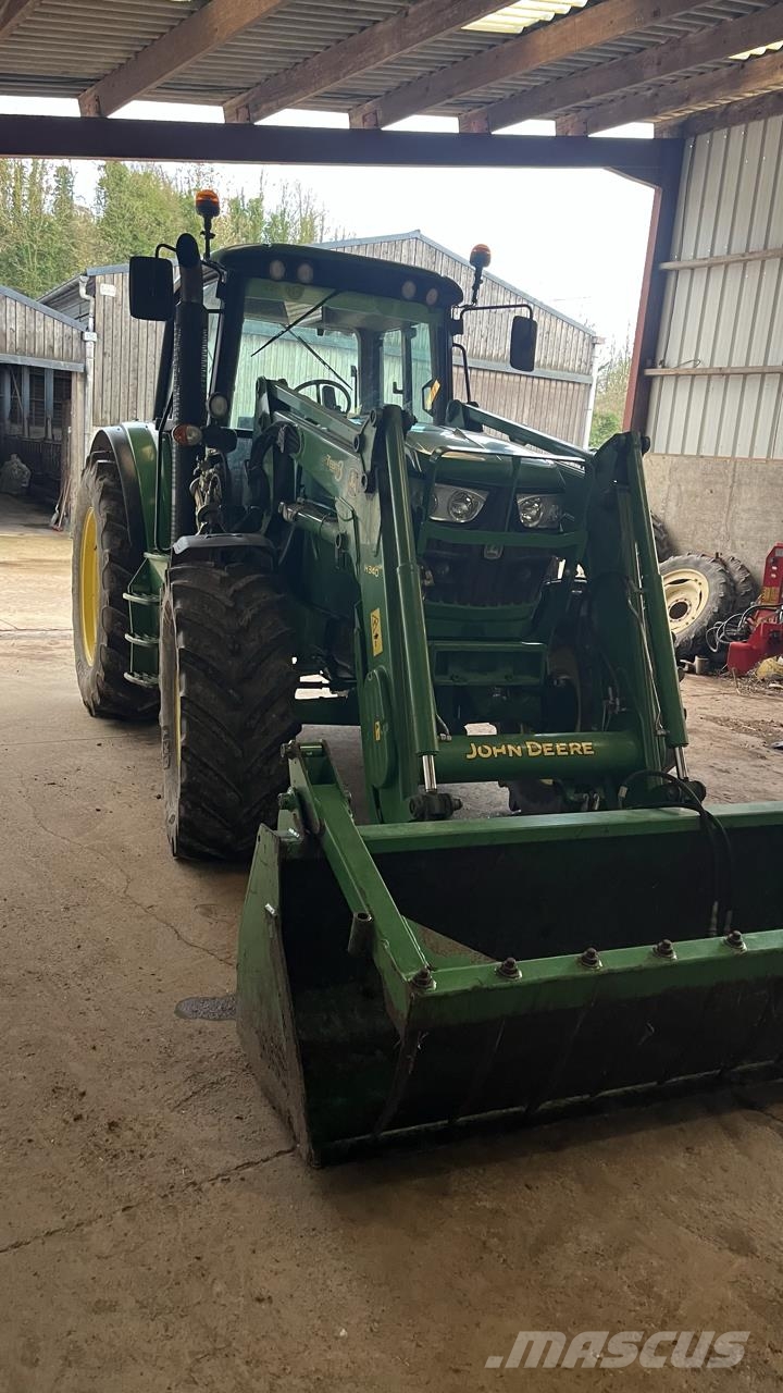John Deere 6110M Трактори