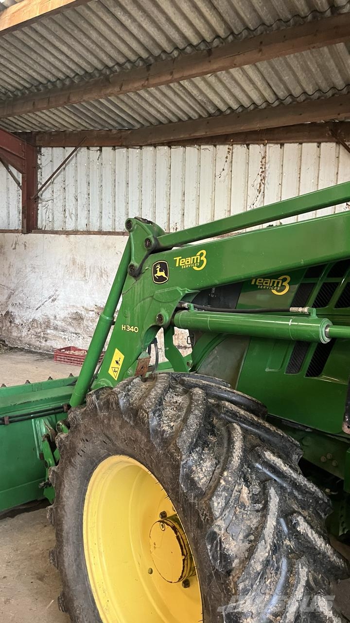 John Deere 6110M Трактори