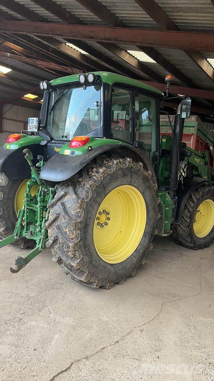 John Deere 6110M Трактори
