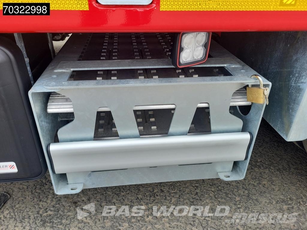 Schwarzmüller 3 axles NEW! 3x Steering Axles SAF Extendable Low loader-semi-trailers