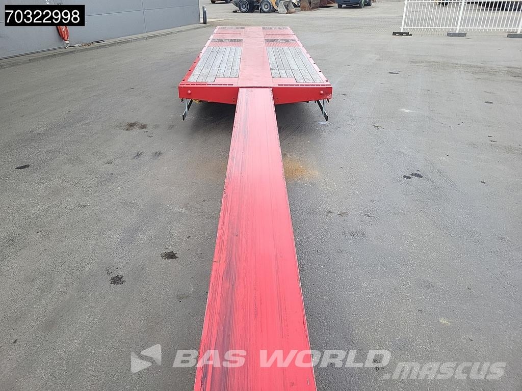Schwarzmüller 3 axles NEW! 3x Steering Axles SAF Extendable Low loader-semi-trailers