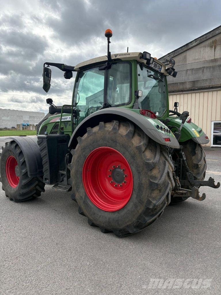 Fendt 724 POWER+ Tractores