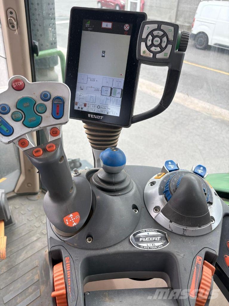 Fendt 724 POWER+ Trattori