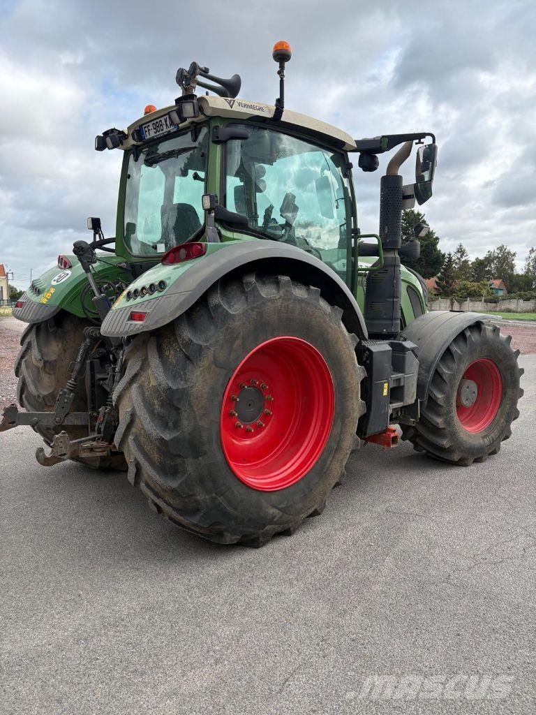 Fendt 724 POWER+ Tractores