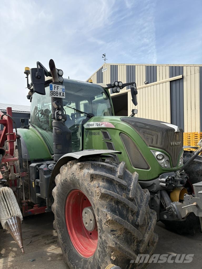 Fendt 724 POWER+ Traktoren