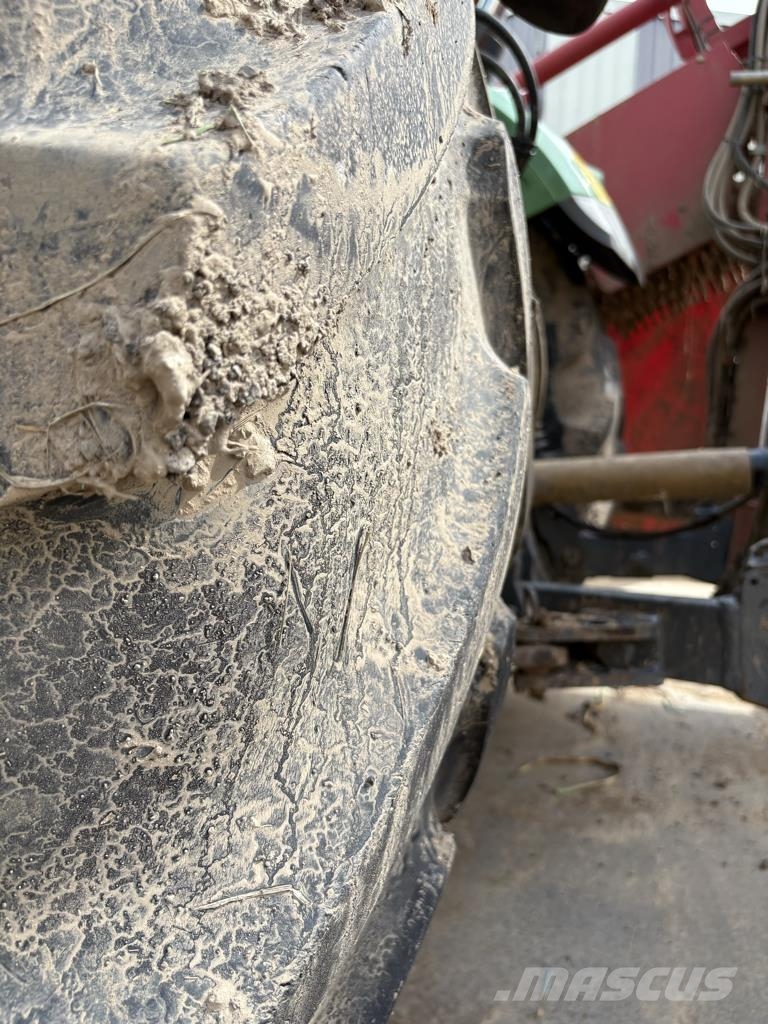 Fendt 724 POWER+ Traktoren