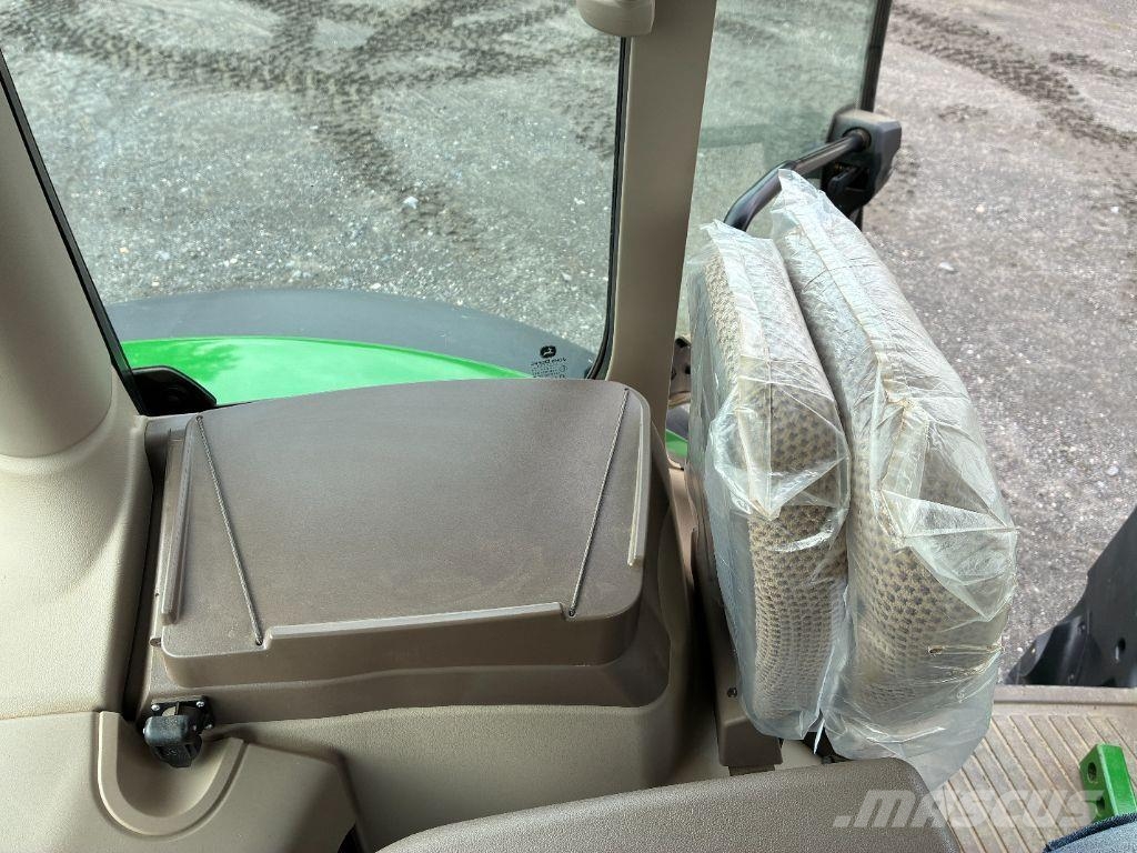 John Deere 6R 110 Traktoren