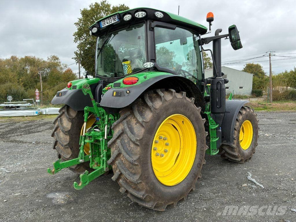 John Deere 6R 110 الجرارات