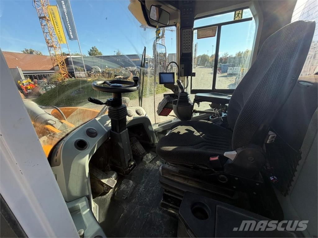 Liebherr L580 X power Sonstige Landmaschinen