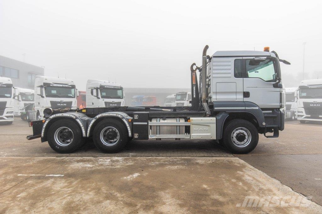 MAN TGS 33.420 BL - 6X6H アームロール