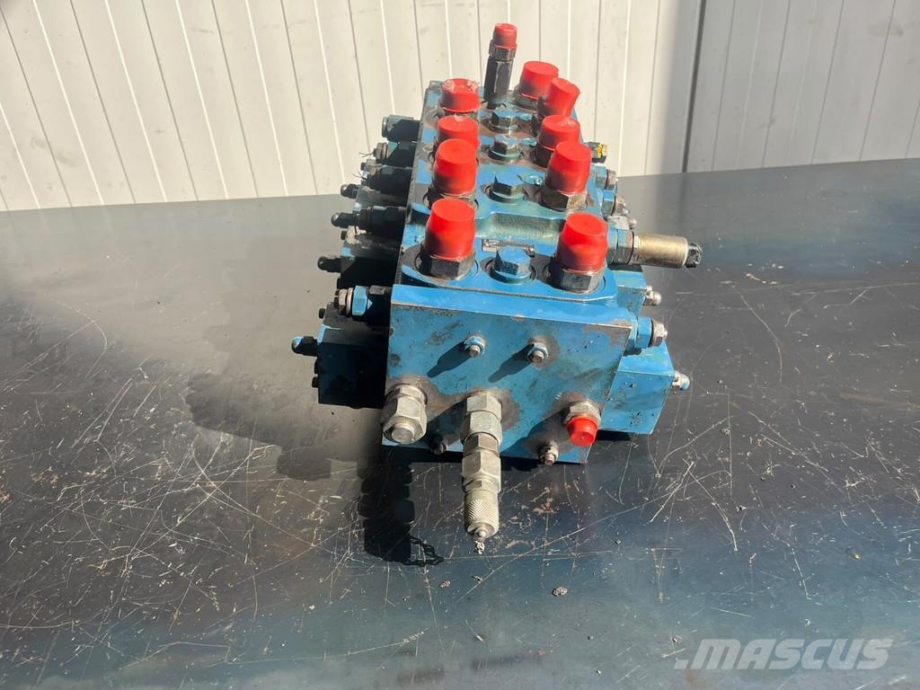 Liebherr L538 961207 M6-1007-00/3M6-15 Transport Sonstige