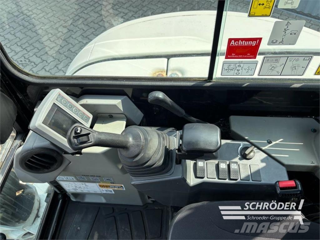 CAT 303.5 ECR حفارات بعجل