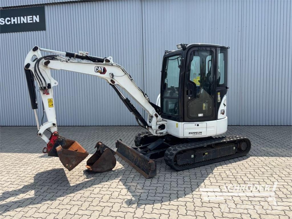 CAT 303.5 ECR حفارات بعجل