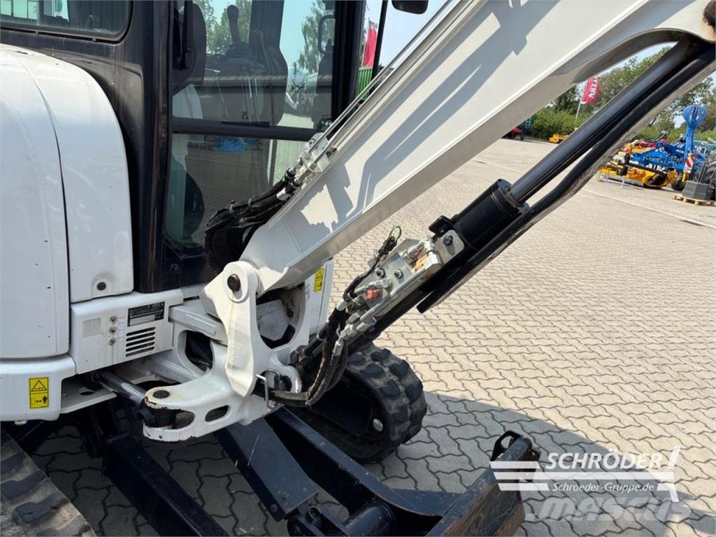 CAT 303.5 ECR حفارات بعجل