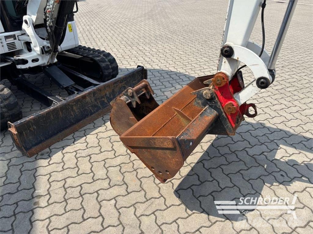 CAT 303.5 ECR حفارات بعجل