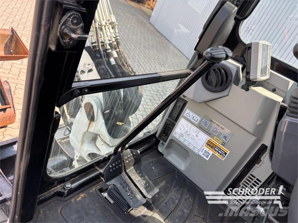 CAT 303.5 ECR حفارات بعجل