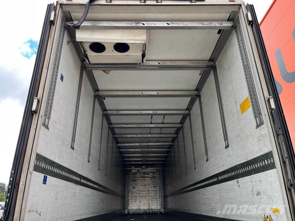 Schmitz Cargobull SCB S3B Kylmä-/Lämpökoripuoliperävaunut