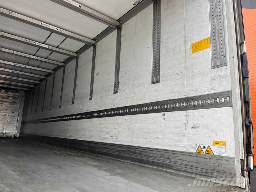 Schmitz Cargobull SCB S3B Kylmä-/Lämpökoripuoliperävaunut