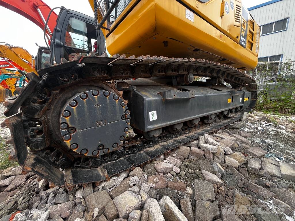 Komatsu PC 160 حفارات وسط 7 طن - 12 طن