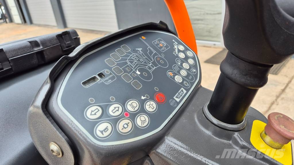 Hamm HD 10C VV - 2015 YEAR - 1105 WORKING HOURS Divvalču grunts veltņi