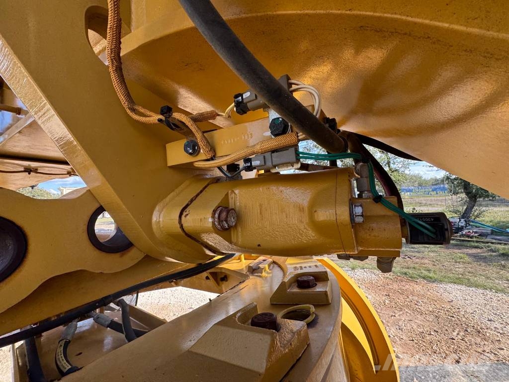 CAT 140M3 Niveladoras