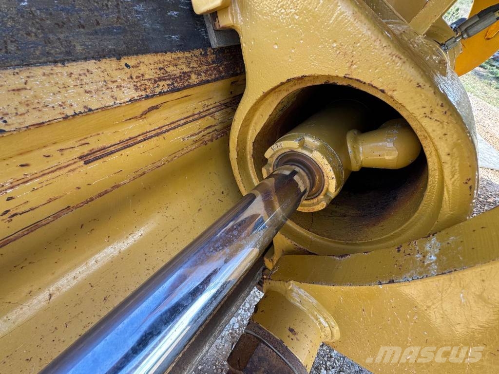 CAT 140M3 Niveladoras
