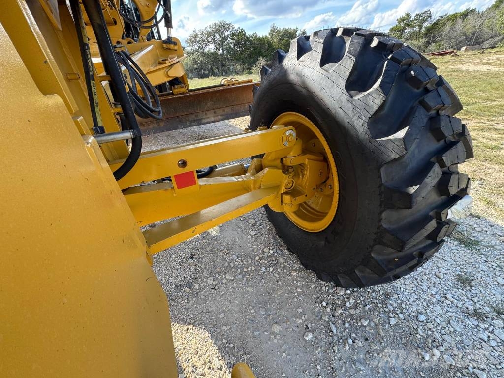 CAT 140M3 Niveladoras
