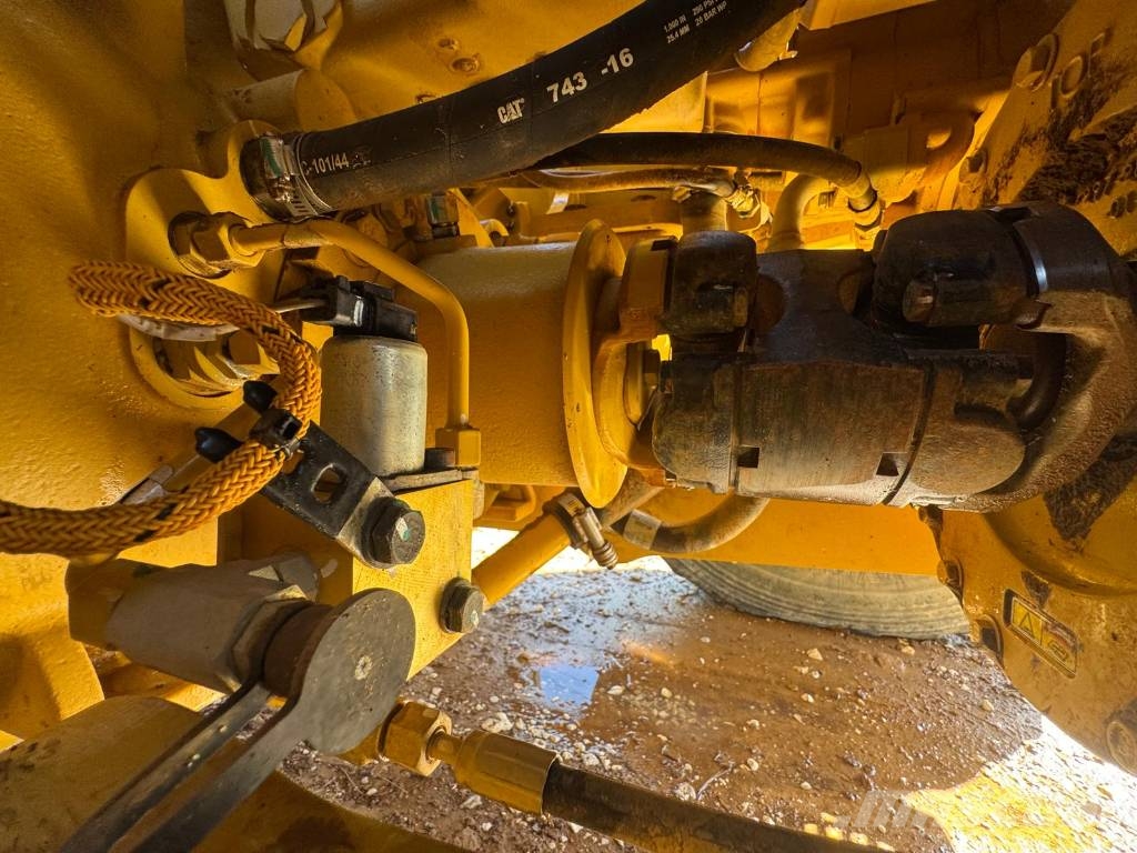 CAT 140M3 Niveladoras