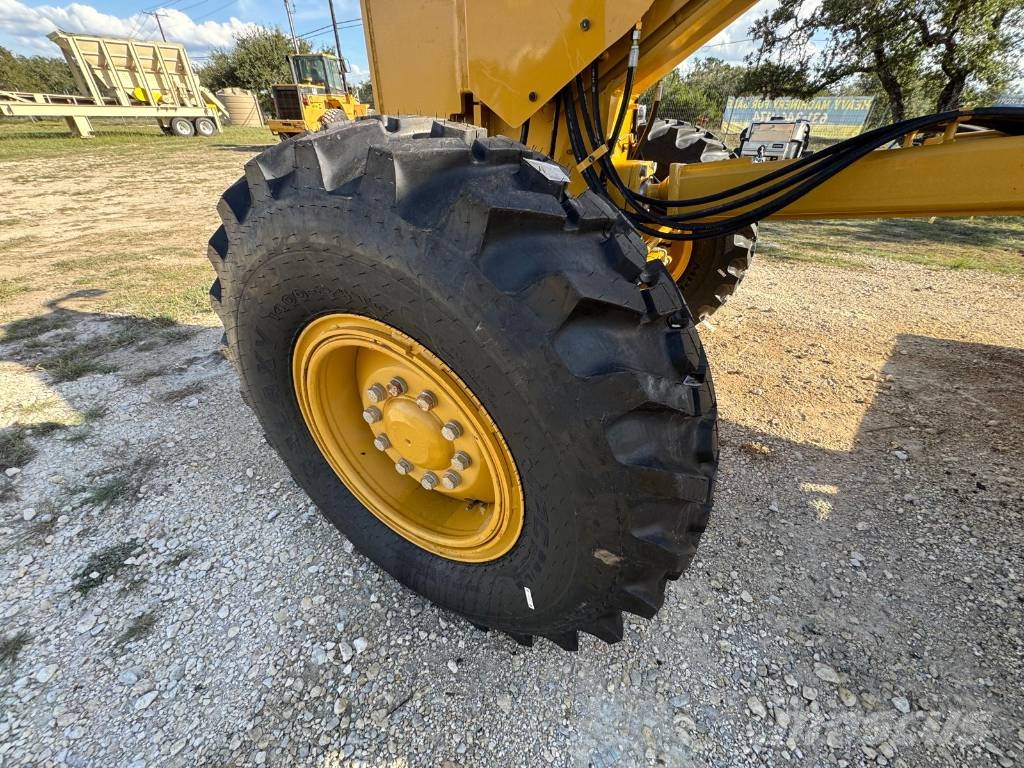 CAT 140M3 Niveladoras