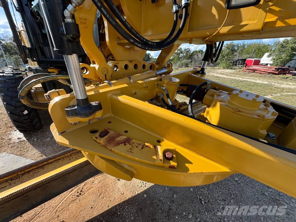 CAT 140M3 Niveladoras