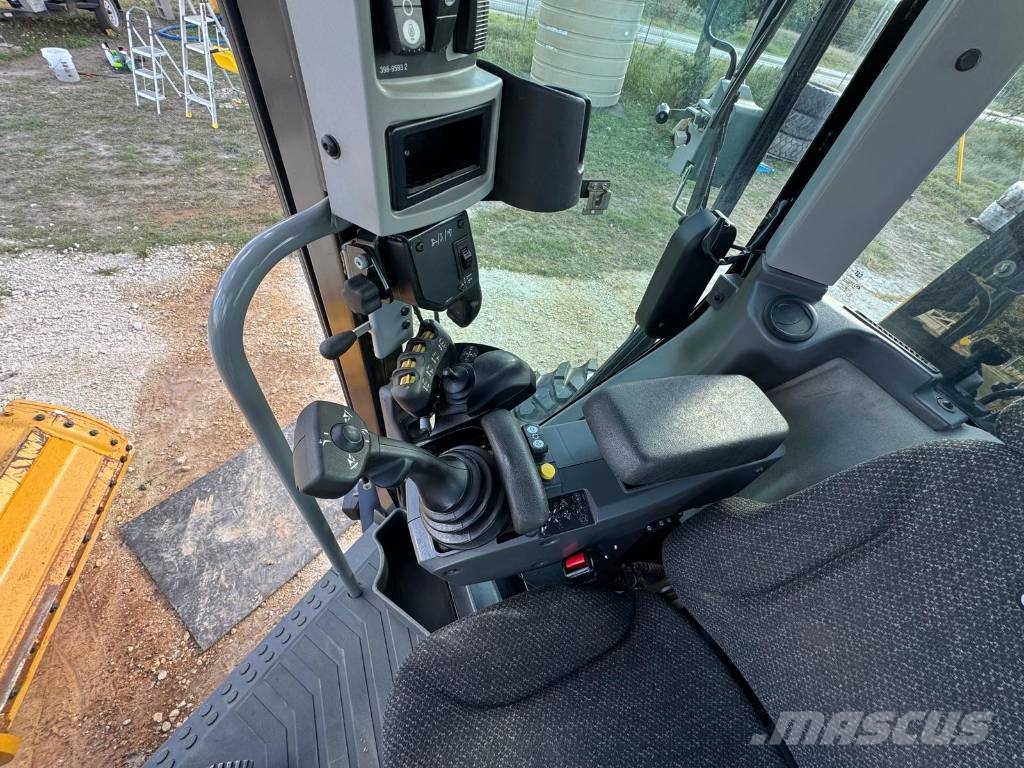 CAT 140M3 Niveladoras