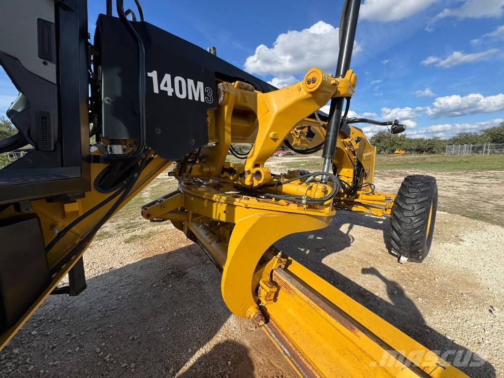 CAT 140M3 Niveladoras