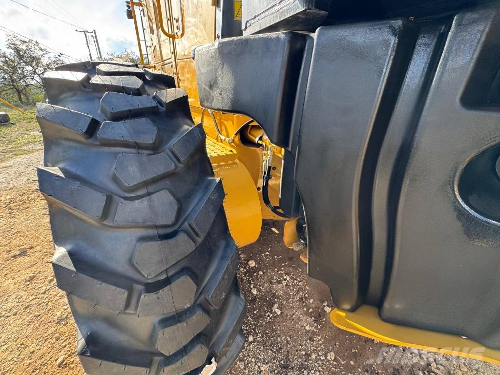 CAT 140M3 Niveladoras