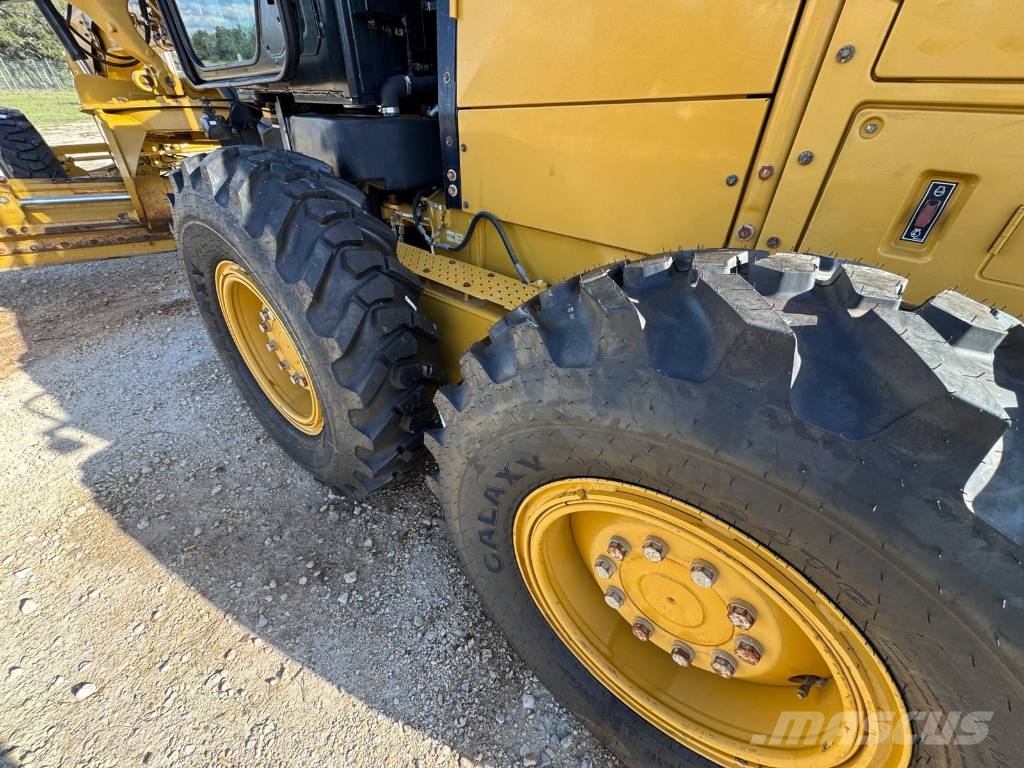 CAT 140M3 Niveladoras